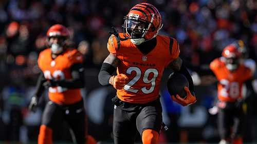 Bengals' Cam Taylor-Britt picks off Russell Wilson, returns 51 yards for TD